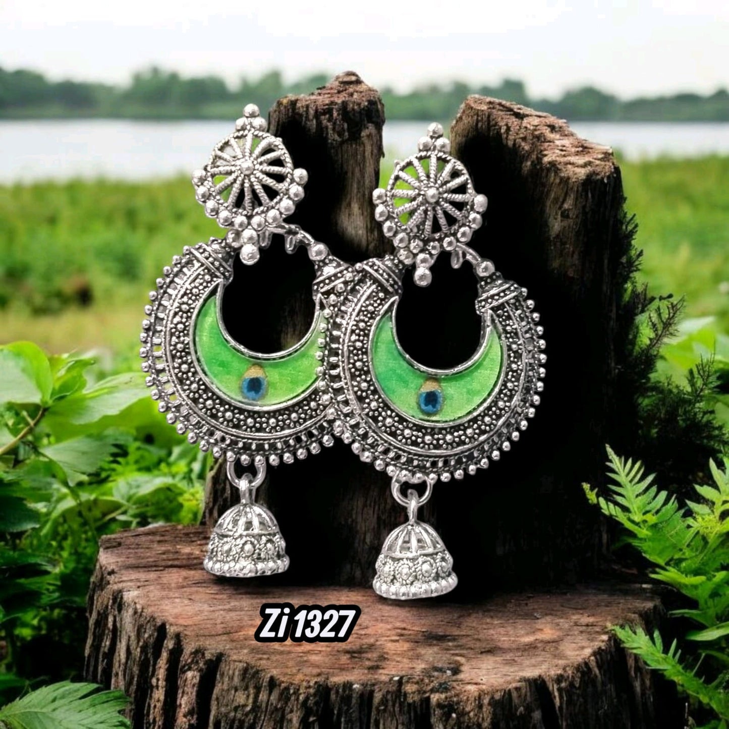 The Neon Eye Chandbalis